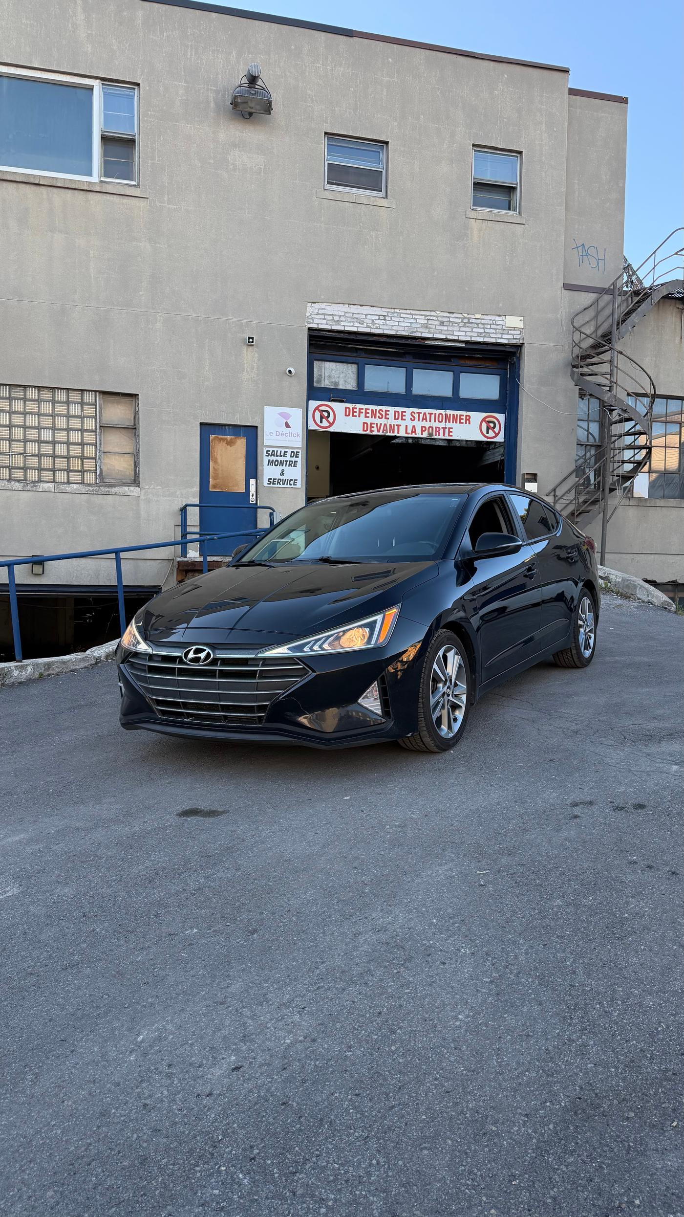 Used 2020 HYUNDAI ELANTRA for sale at Autobahn MTL, Montréal